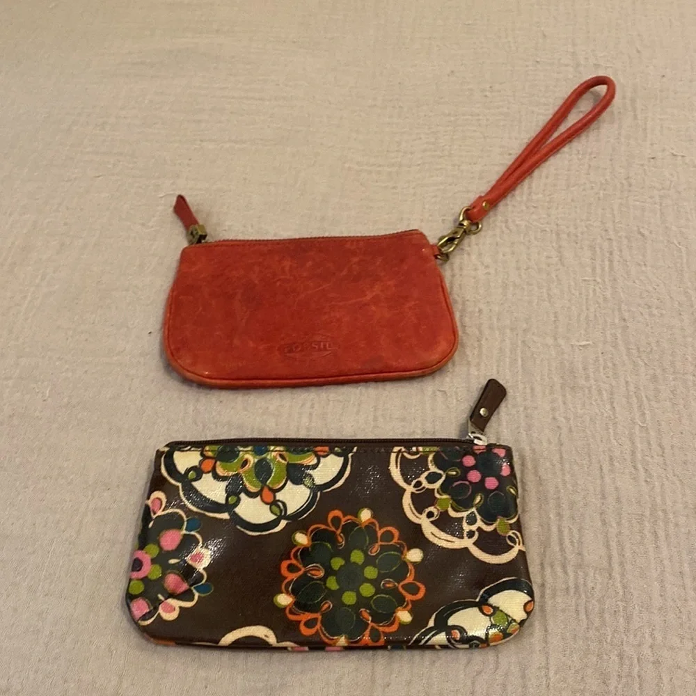 Fossil leather wristlet bag & pouch. Set 2 pieces
